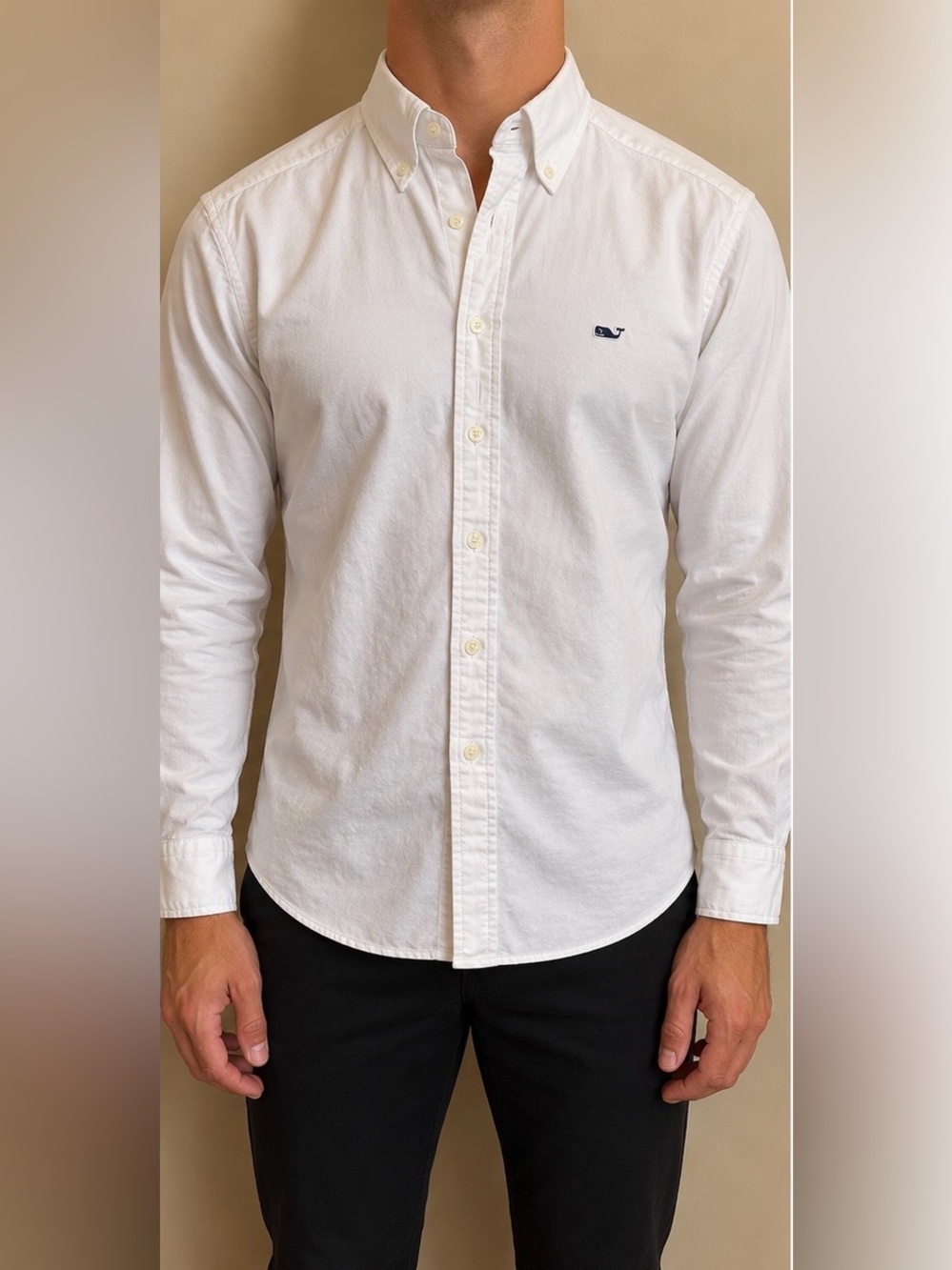 Vineyard Vines Men’s White Button-Down Oxford Shirt with Navy Whale